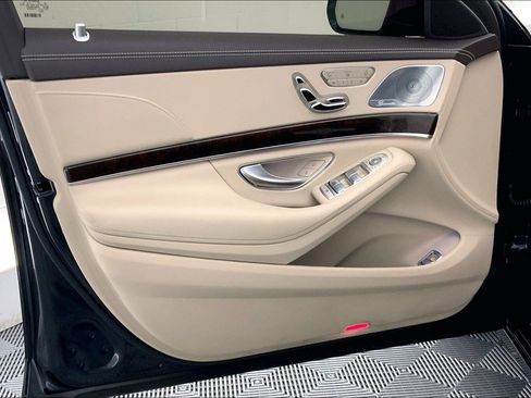 Used 2019 Mercedes-Benz S 450 Sedan image 24