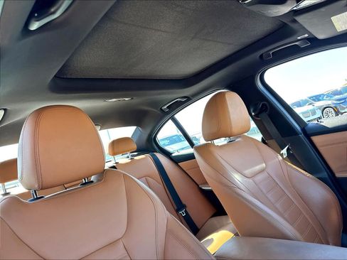 Used 2019 BMW 330i xDrive Sedan w/ Convenience Package AWD/4WD image 30