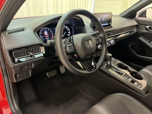 Certified 2025 Honda Civic Sport image 2