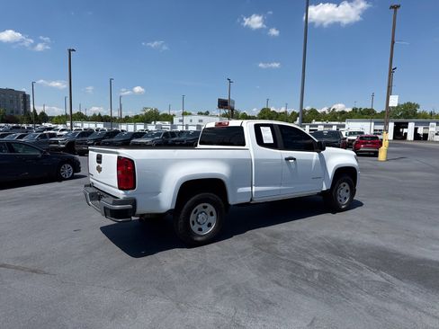 Used 2019 Chevrolet Colorado W/T w/ WT Convenience Package RWD image 3