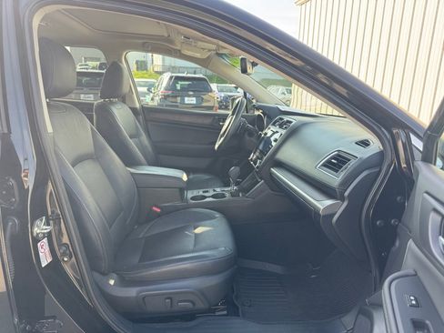 Used 2019 Subaru Outback 3.6R Limited w/ Protection Package #1 AWD/4WD image 32