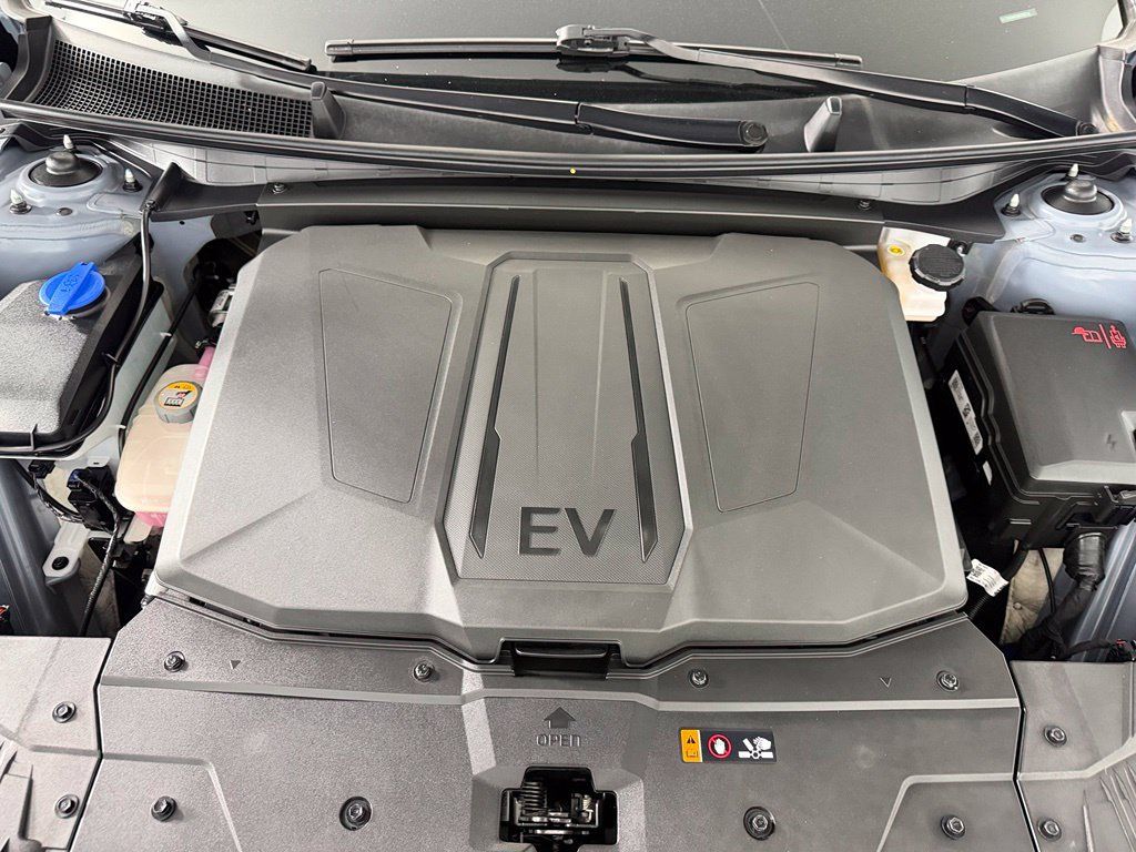 Used 2025 Hyundai Ioniq 5 SEL RWD image 22