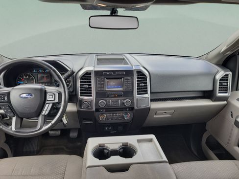 Used 2015 Ford F150 XLT w/ Equipment Group 301A Mid AWD/4WD image 8