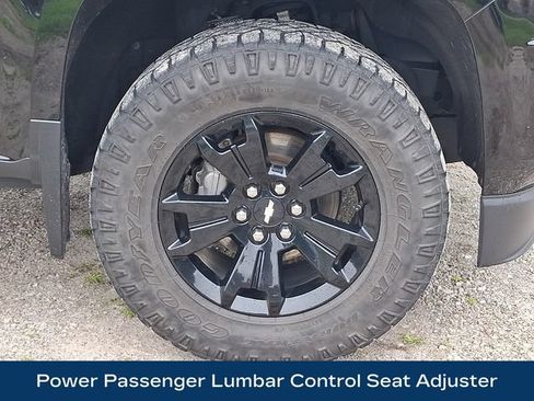 Used 2019 Chevrolet Colorado Z71 w/ Z71 Midnight Edition AWD/4WD image 28