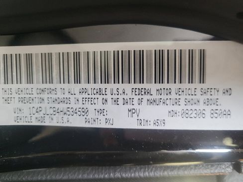 Used 2017 Jeep Cherokee Latitude FWD image 33