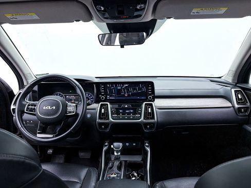 Used 2022 Kia Sorento S w/ Panoramic Sunroof Package image 29