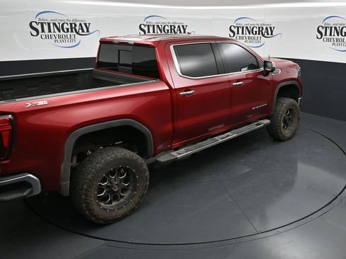 Used 2024 GMC Sierra 1500 SLT w/ SLT Premium Plus Package AWD/4WD image 15