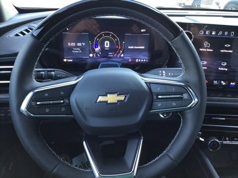 New 2026 Chevrolet Traverse High Country w/ LPO, Floor Liner Package image 11