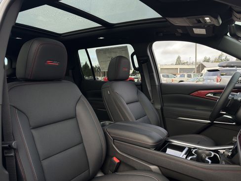 New 2026 Chevrolet Traverse Z71 w/ Driver Confidence Package image 22