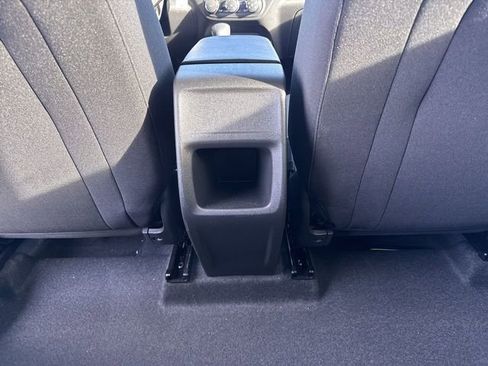 Certified 2025 Chevrolet Trax LS image 19