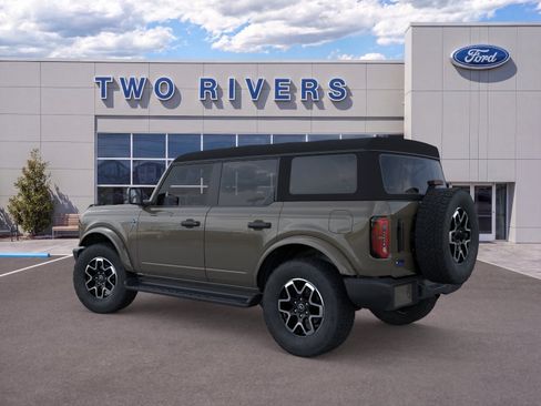 New 2026 Ford Bronco Outer Banks AWD/4WD image 4