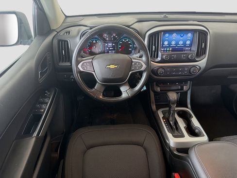 Used 2022 Chevrolet Colorado LT image 17