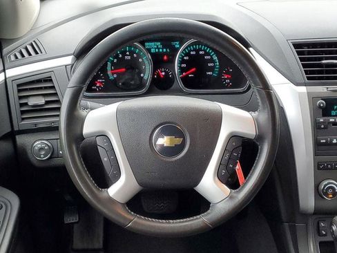 Used 2011 Chevrolet Traverse LT w/ Personal Connectivity Package image 21