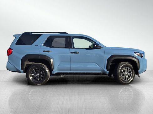 Used 2026 Toyota 4Runner SR5 AWD/4WD image 3
