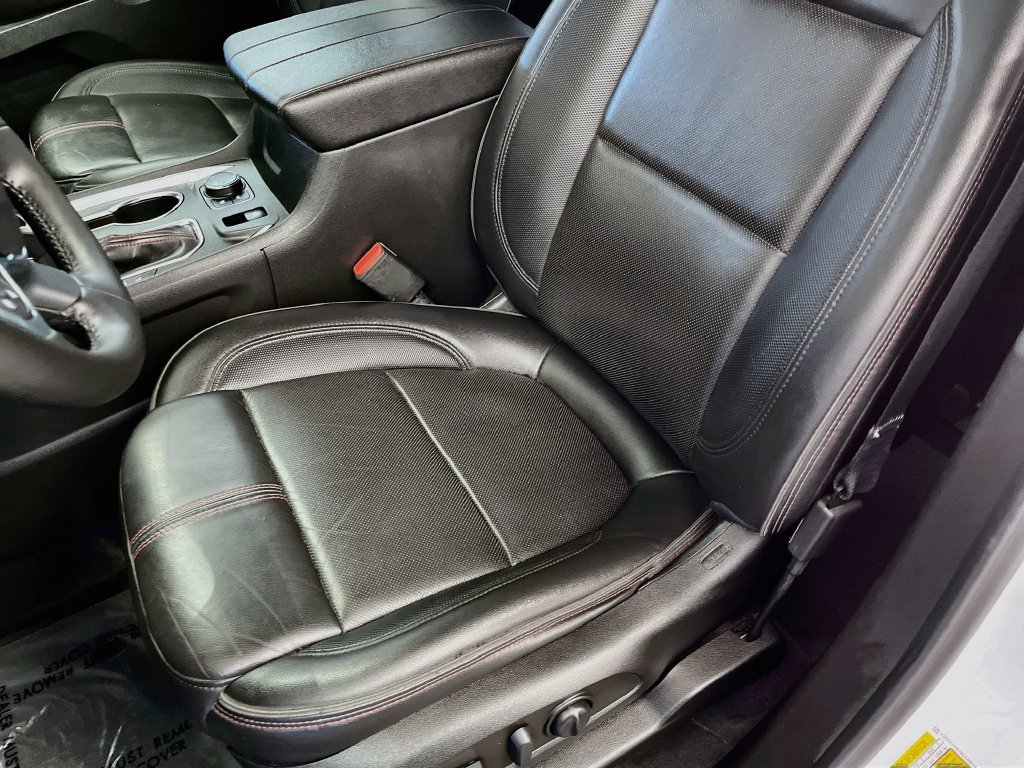 Used 2022 Chevrolet Traverse RS AWD/4WD image 20