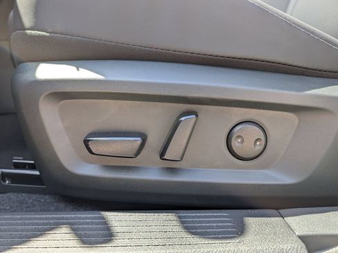 New 2026 Nissan Rogue SV AWD/4WD image 15