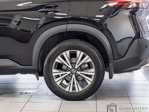 Used 2021 Nissan Rogue SV AWD/4WD image 8