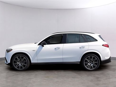 Certified 2025 Mercedes-Benz GLC 43 AMG 4MATIC image 4