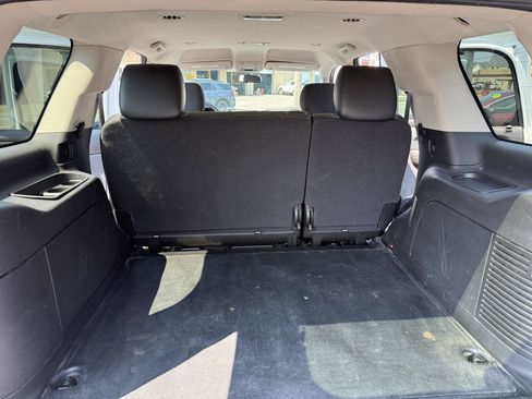 Used 2012 Chevrolet Tahoe 4WD w/ Skid Plate Package image 25