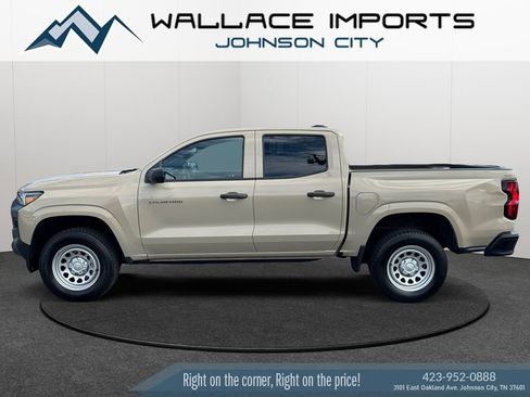 Used 2023 Chevrolet Colorado W/T RWD image 1