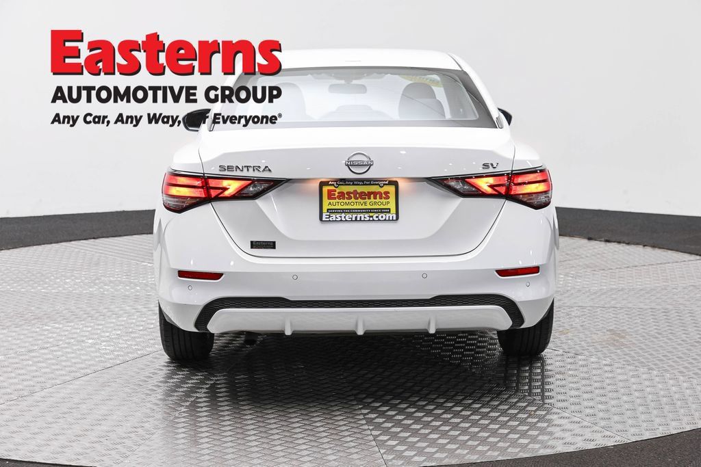 Used 2024 Nissan Sentra SV FWD image 6