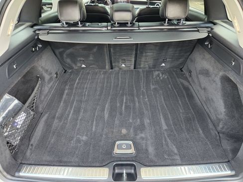 Used 2017 Mercedes-Benz GLC 300 4MATIC image 14