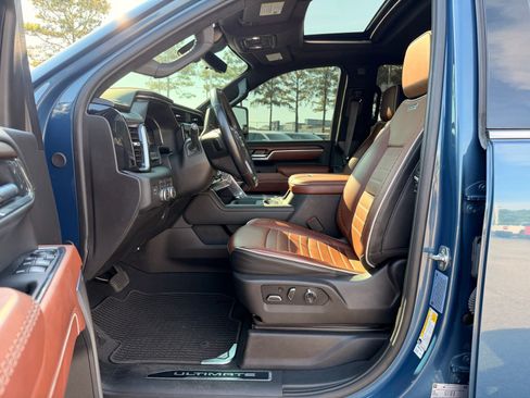 Used 2025 GMC Sierra 2500 Denali Ultimate AWD/4WD image 14