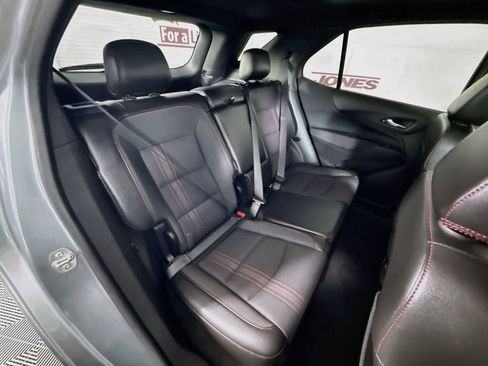 Used 2024 Chevrolet Equinox RS AWD/4WD image 31