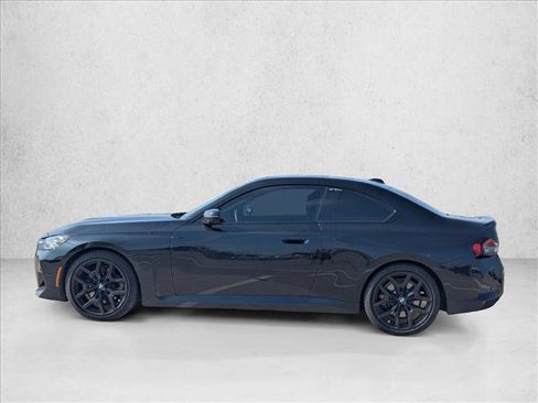 Used 2025 BMW 230i Coupe w/ M Sport Package image 8