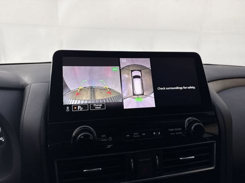 Certified 2022 Nissan Armada SL w/ Cargo Package image 9