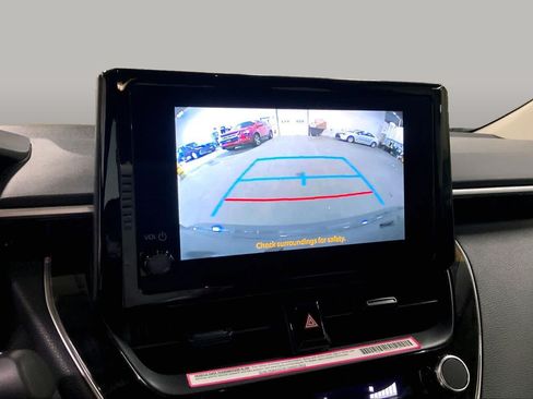 Used 2024 Toyota Corolla LE FWD image 27