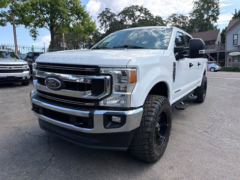 Used 2020 Ford F250 XLT w/ XLT Value Package AWD/4WD image 3