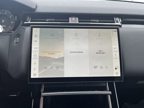 Used 2025 Land Rover Range Rover Velar Dynamic SE image 21