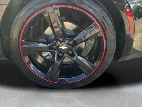 Used 2022 Chevrolet Camaro LT w/ RS Package RWD image 18