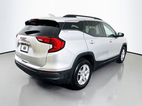 Used 2018 GMC Terrain SLE w/ Driver Convenience Package FWD image 5