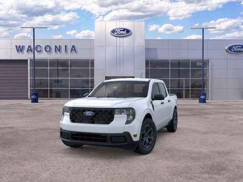 New 2026 Ford Maverick XLT w/ Equipment Group 301A AWD/4WD image 3