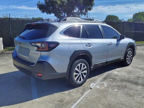 New 2025 Subaru Outback Premium image 5