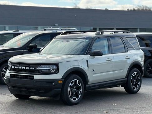 Used 2024 Ford Bronco Sport Outer Banks w/ Tech Package image 36