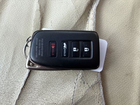 Used 2018 Lexus RX 350L AWD image 36