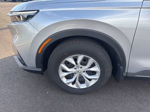 Used 2025 Honda CR-V LX image 17