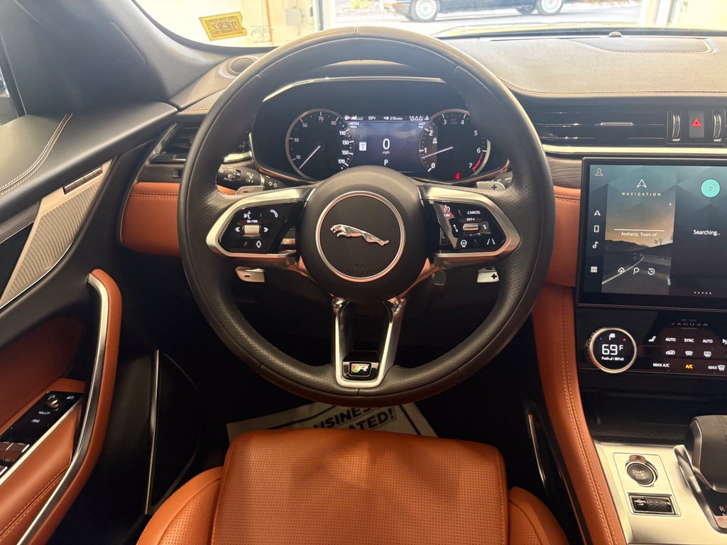 Used 2023 Jaguar F-PACE R-Dynamic S AWD/4WD image 32
