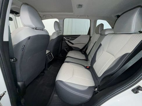 Used 2021 Subaru Forester Premium AWD/4WD image 12
