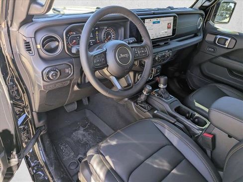 New 2026 Jeep Gladiator Sport image 3