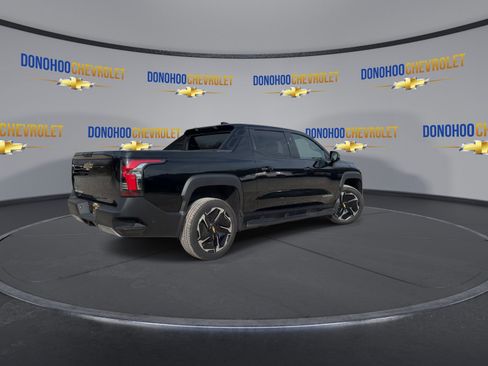 New 2026 Chevrolet Silverado EV LT w/ Premium Package AWD/4WD image 11