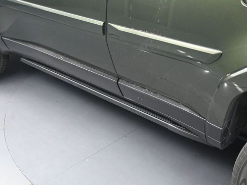 Used 2024 Lexus GX 550 w/ Cold Area Package image 9