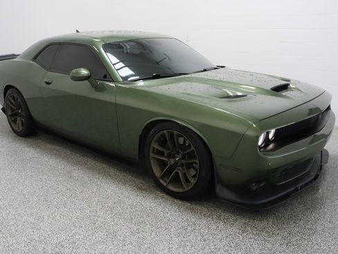 Used 2020 Dodge Challenger R/T Scat Pack w/ Plus Package RWD image 4
