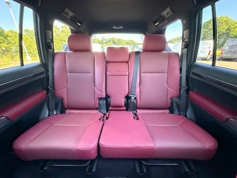 Used 2021 Lexus GX 460 Premium w/ Premium Package AWD/4WD image 15