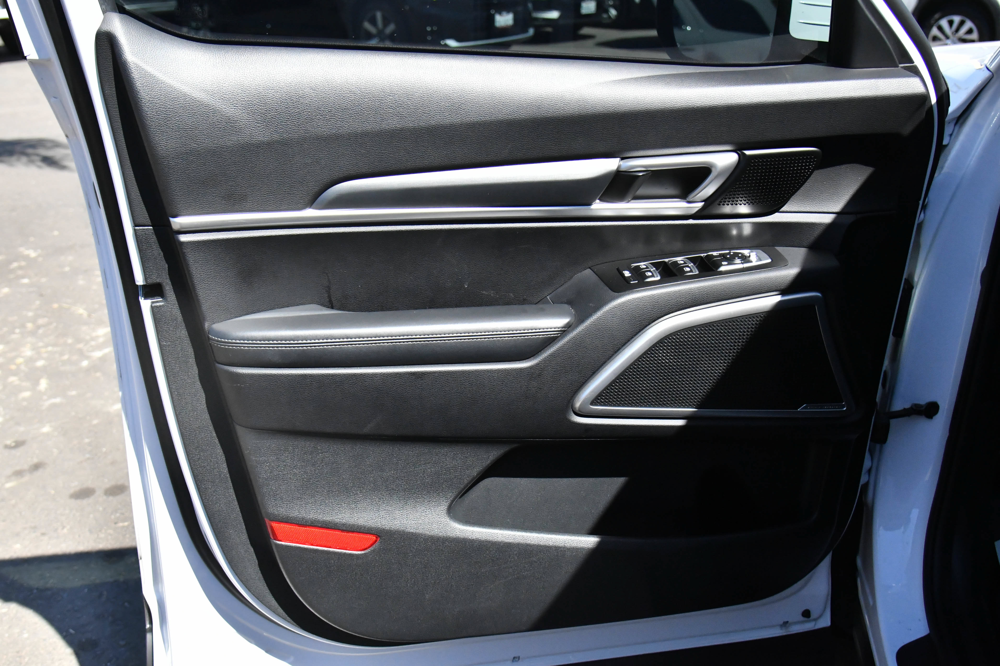 Used 2022 Kia Telluride S FWD image 14