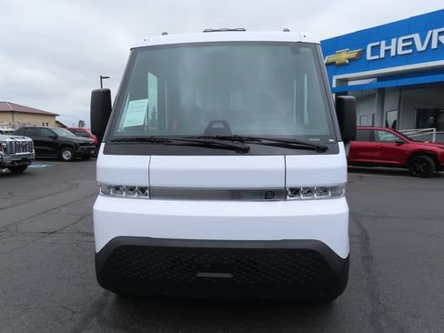 Used 2023 Chevrolet Brightdrop 600 w/ Active Safety Package 2 AWD/4WD image 2