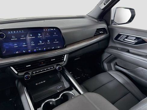 New 2026 Chevrolet Tahoe Z71 w/ Z71 Off-Road Package AWD/4WD image 24